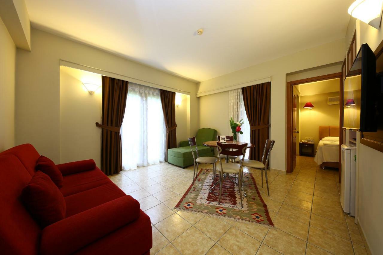 Mr. Dim Exclusive Apart Hotel Göcek Esterno foto