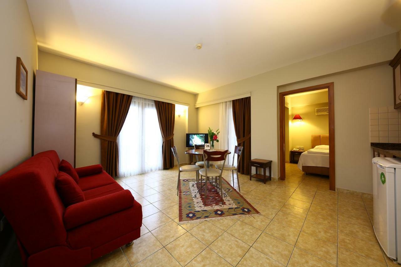 Mr. Dim Exclusive Apart Hotel Göcek Esterno foto